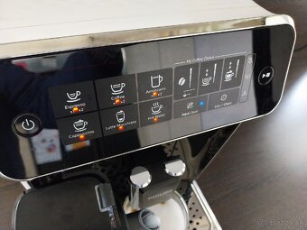 Philips 3300 LatteGo Automatický kávovar EP3243/50 - 5