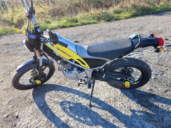 Yamaha XG 250 Tricker doklady - 5