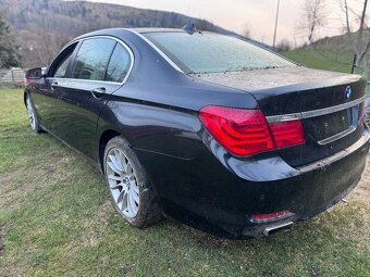ROZPREDAM BMW 750Li - 5