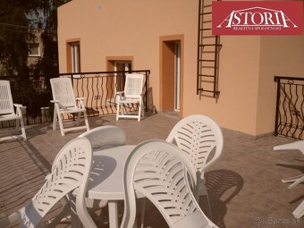 rodinný dom s 2 garážami - Martin - Stráne - 5