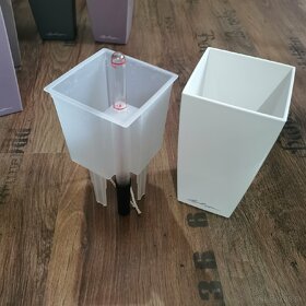 Kvetináč Lechuza Mini Cubi so samozavlažovacím setom
- 5