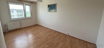 REZERVOVANÝ _ PREDAJ - 2,5 izbový byt, Sabinov - 5