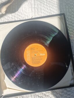 Platne Elvis worldwide 50 gold award hits - 5