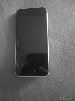 Iphone SE - 5