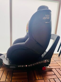 Britax Römer - DualFIX M i-SIZE - 5