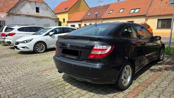 Predám Mercedes Benz C160 - 5