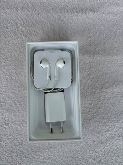 iPhone 11 64 GB - 5