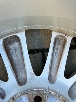 Disky Mazda 5x114,3 R17 ET 50 - krytky Mazda aj Renault - 5