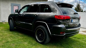 Jeep grand cherokee wk2 - 5