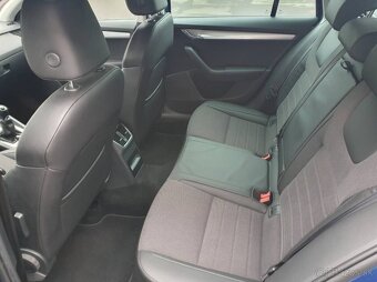 Škoda Octavia Combi 2.0 TDI Elegance/Style - 5