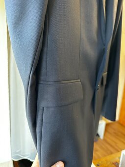 Hugo Boss - Elegantný pánsky oblek - 5