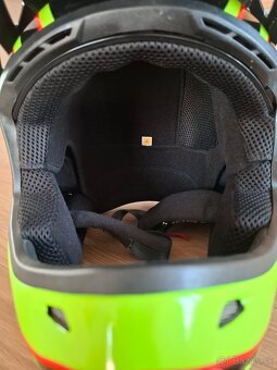 Integralna enduro prilba - 5