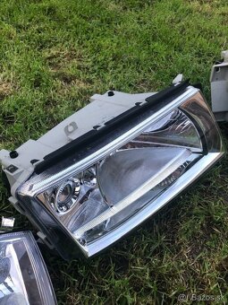 Nové svetlá aj smerovky na Škoda Octavia 1 - 5