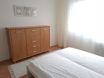 Na prenájom - 2,5-izbový byt, ul. Janotova, Bratislava IV - 5