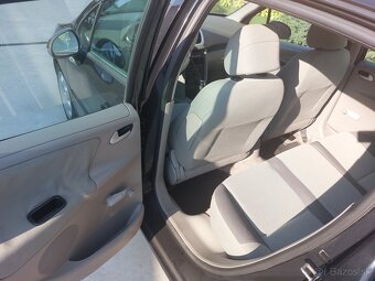 Peugeot 207 - 5