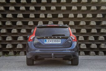 Volvo V60 D4 , 120kW / AJ NA SPLÁTKY / PROTIÚČET / - 5