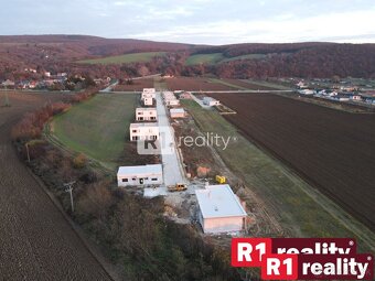 INVESTIČNÝ POZEMOK S VEĽKÝM POTENCIÁLOM / 6343 m2 / Nové Sok - 5