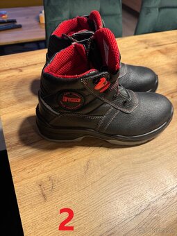 Pracovná obuv na predaj - 5