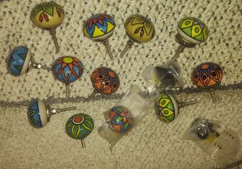 krabica c.3 ostane veci - 5