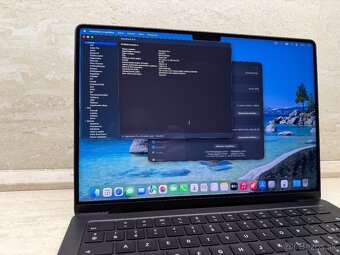 Apple MacBook Pro 14", M4 16GB, 512GB - 5