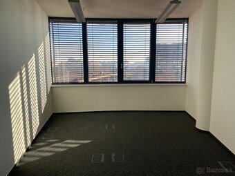 AFYREAL Prenájom kancelárií od 24m2 v TOP budove v Petržalk - 5