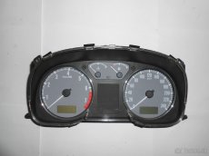Budiky Škoda Octavia / šedé, benzinové / - 5