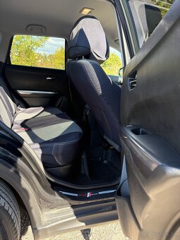 Suzuki Vitata r. 2019 - 5