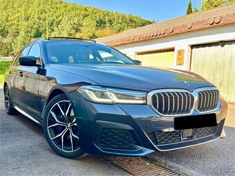 Predám BMW rad 5 Touring 530d mHEV xDrive M-packet - 5