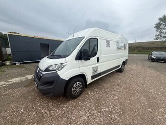 Prenajom dodavky dlhá 3.7m - 5