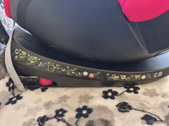 Predám autosedačku BRITAX RÖMER DUALFIX 2 R - 5