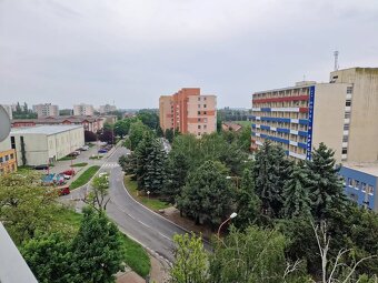 Predaj - 3-izb. byt pripravený na rekonštrukciu v žiadanej l - 5