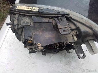 BMW E81 E82 E87 E88 PRAVE SVETLO XENON D1S EU 7170292 - 5