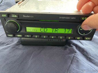 skoda škoda sympohny MP3 octavia fabia superb RS TDI - 5