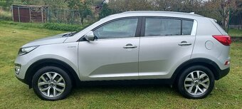 Kia sportage 2,0Crdi 4x4 2015,v. sedacky 4X,navi,par.kamera - 5