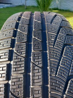 245/40 r19 zimne pneumatiky - 5