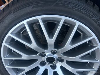 Ford Mustang kolesá GT r19 dvourozměrná - 5