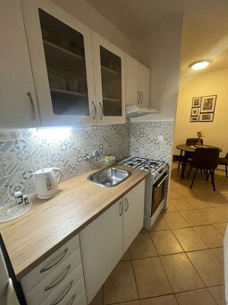 Na predaj 3. izbový byt s dvomi loggiami v Malackách. - 5