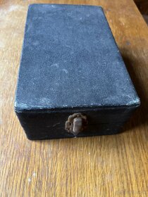 retro škatuľky - vojenská, drevená, bužírková - 5