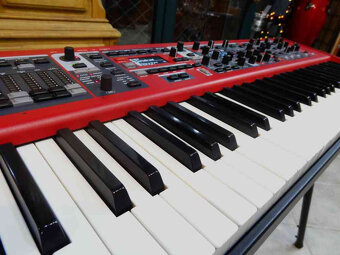 Nord Stage 3 76 HP + púzdro - 5