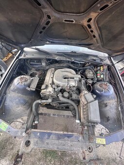 BMW E36 compact 1.8 - 5