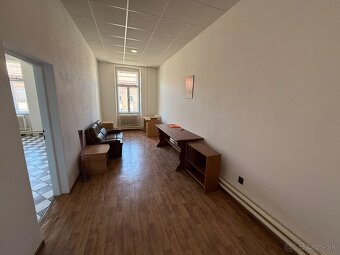 Prenájom kancelárie v Brezne - centrum - 5