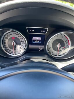 Mercedes GLA 200 - 5