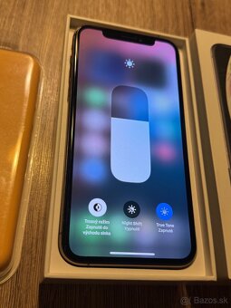 Predam Iphone XS 64 gb gold - 5