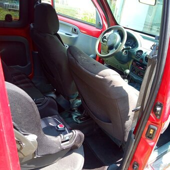 Renault kango - 5