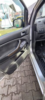 Ford Cmax - 5