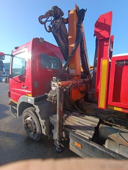 Mercedes Atego 1523 hakovy kontajner s hydraulickou rukou - 5
