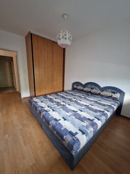 BRATISLAVA-RUŽINOV: Na prenájom priestranný byt s parkovaním - 5