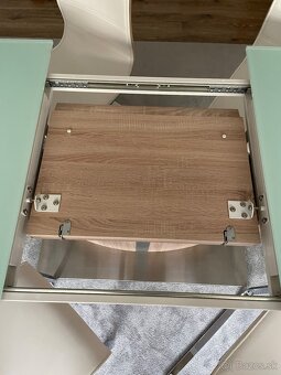 Krásny dizajnový rozkladací stôl + stoličky 6ks - 5