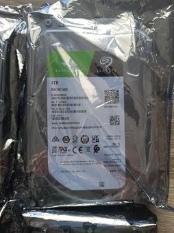 8 /6 /4TB Seagate Barracuda, Nepoužitý - Fólia - Záruka - 5