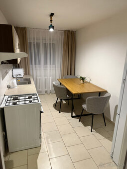 Prenájom 2-izbového bytu o rozlohe 61 m² - 5